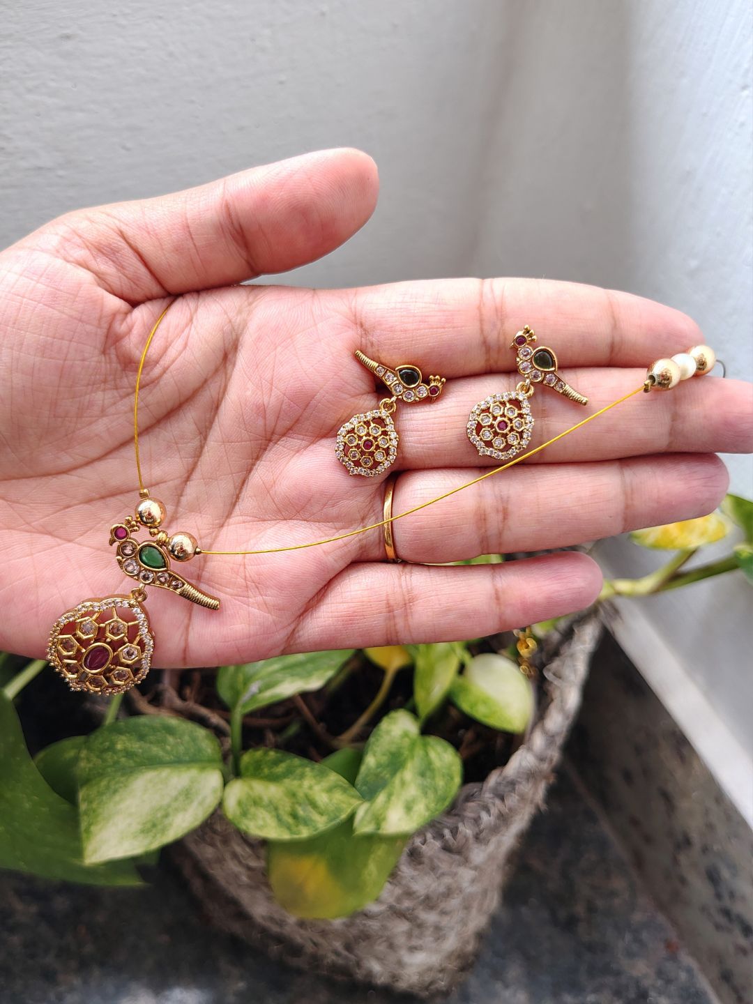 Z098 Parrot Invisible Long chain set