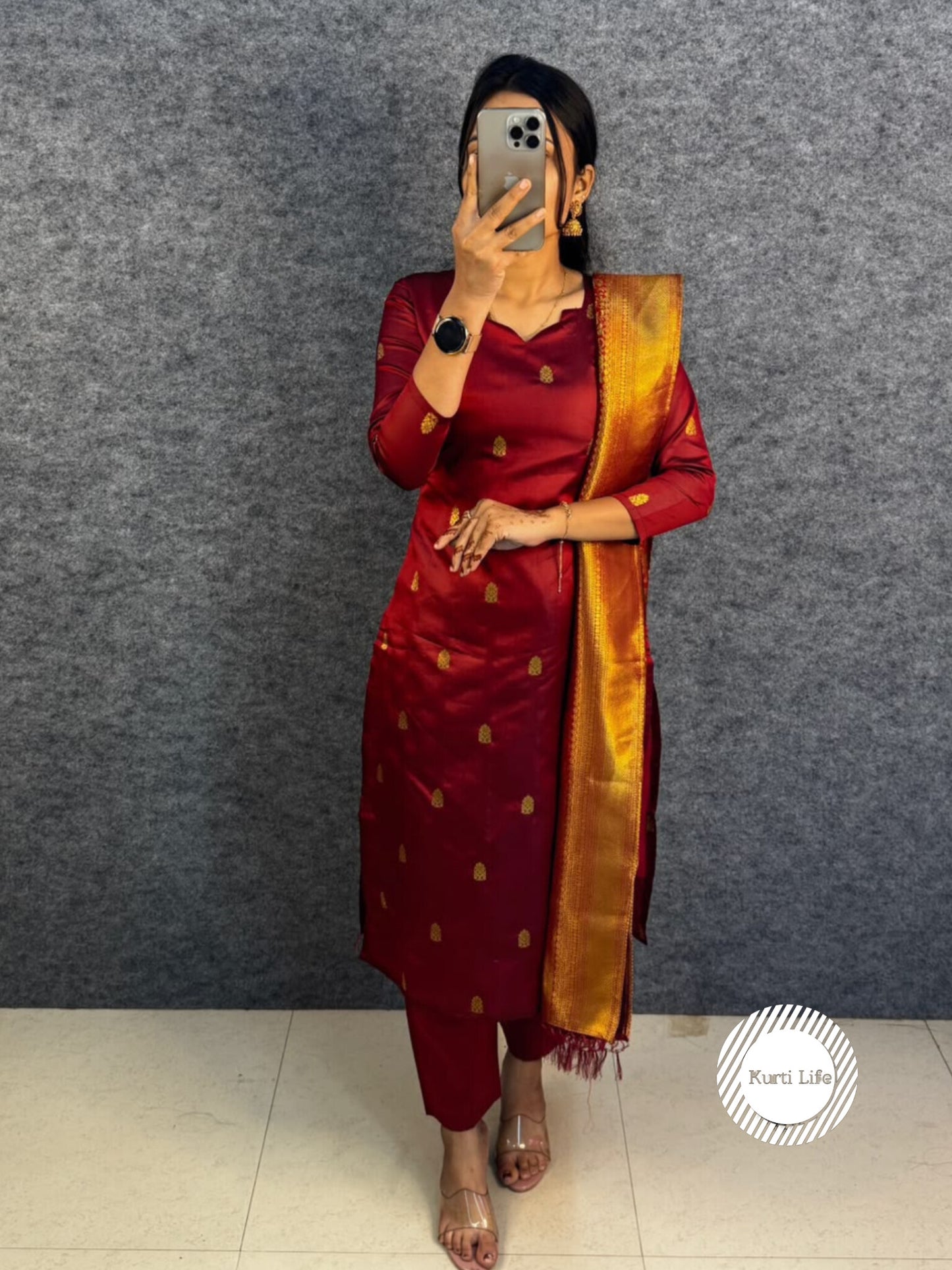 KS02 Banarasi Kurta Set
