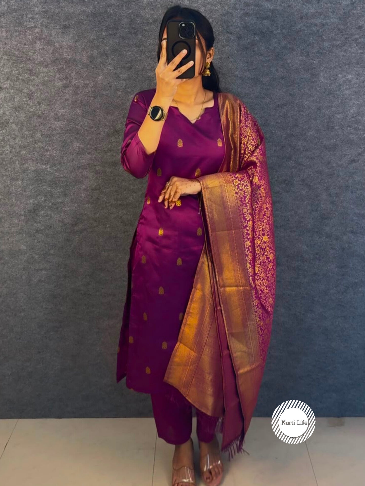 KS02 Banarasi Kurta Set